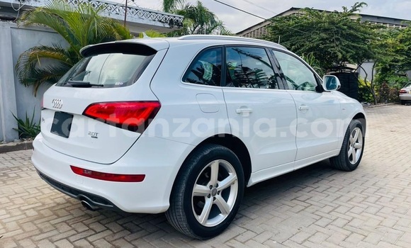 Buy Import Audi Q5 White Car in Dar es Salaam in Dar es Salaam Buy Import Audi Q5 White Car in Dar es Salaam in Dar es Salaam