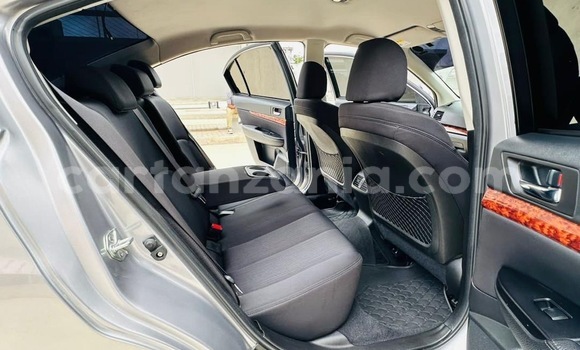 Nunua Imported Subaru Legacy Nyingine Gari ndani ya Dar es Salaam nchini Dar es Salaam Nunua Imported Subaru Legacy Nyingine Gari ndani ya Dar es Salaam nchini Dar es Salaam