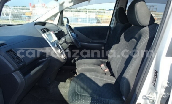 Buy Import Toyota Ractis Silver Car in Dar es Salaam in Dar es Salaam Buy Import Toyota Ractis Silver Car in Dar es Salaam in Dar es Salaam