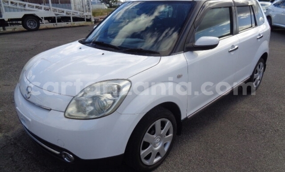 Nunua Imported Mazda Verisa Nyeupe Gari ndani ya Dar es Salaam nchini Dar es Salaam Nunua Imported Mazda Verisa Nyeupe Gari ndani ya Dar es Salaam nchini Dar es Salaam