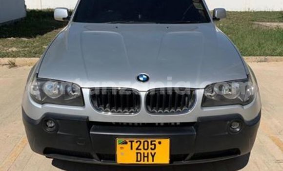 Nunua Ilio tumika BMW X3 Fedha Gari ndani ya Dar es Salaam nchini Dar es Salaam Nunua Ilio tumika BMW X3 Fedha Gari ndani ya Dar es Salaam nchini Dar es Salaam