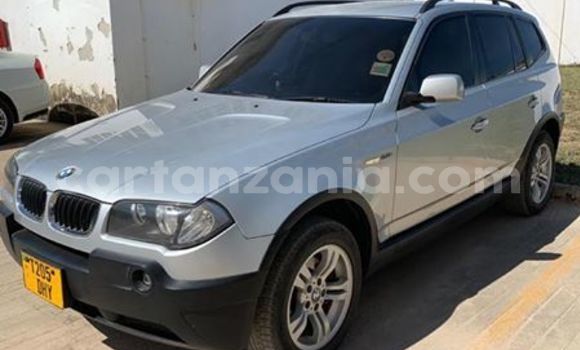 Nunua Ilio tumika BMW X3 Fedha Gari ndani ya Dar es Salaam nchini Dar es Salaam Nunua Ilio tumika BMW X3 Fedha Gari ndani ya Dar es Salaam nchini Dar es Salaam