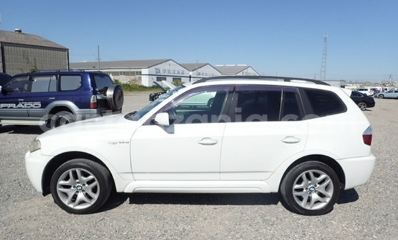 Buy Import BMW X3 White Car in Dar es Salaam in Dar es Salaam Buy Import BMW X3 White Car in Dar es Salaam in Dar es Salaam