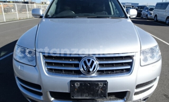 Buy Import Volkswagen Touareg Silver Car in Dar es Salaam in Dar es Salaam