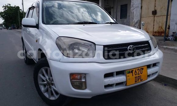 Nunua Ilio tumika Toyota RAV4 Nyeupe Gari ndani ya Dar es Salaam nchini Dar es Salaam Nunua Ilio tumika Toyota RAV4 Nyeupe Gari ndani ya Dar es Salaam nchini Dar es Salaam