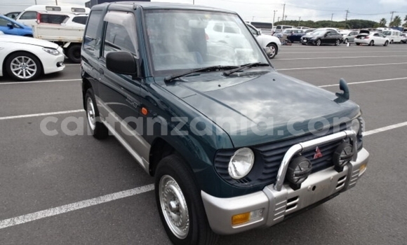 Nunua Imported Mitsubishi Pajero Mini Kijani Gari ndani ya Dar es Salaam nchini Dar es Salaam Nunua Imported Mitsubishi Pajero Mini Kijani Gari ndani ya Dar es Salaam nchini Dar es Salaam