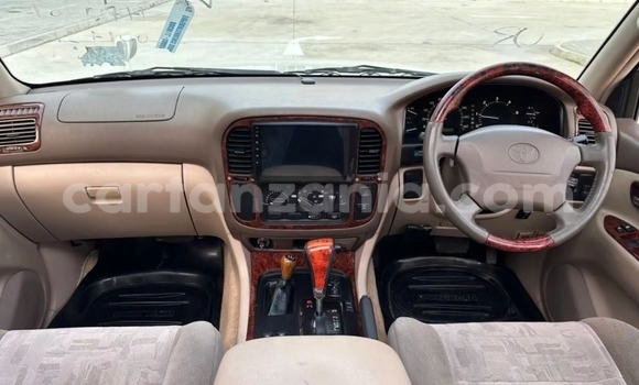 Buy Used Toyota Land Cruiser White Car in Dar es Salaam in Dar es Salaam Buy Used Toyota Land Cruiser White Car in Dar es Salaam in Dar es Salaam