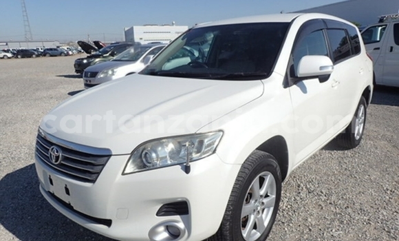 Nunua Imported Toyota Vanguard Nyeupe Gari ndani ya Dar es Salaam nchini Dar es Salaam Nunua Imported Toyota Vanguard Nyeupe Gari ndani ya Dar es Salaam nchini Dar es Salaam