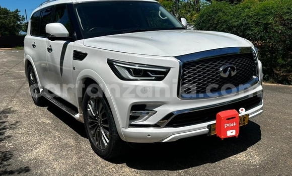 Nunua Mpya Infinity Q45 Nyeupe Gari ndani ya Dar es Salaam nchini Dar es Salaam