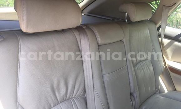 Nunua Ilio tumika Toyota Harrier Beige Gari ndani ya Dar es Salaam nchini Dar es Salaam Nunua Ilio tumika Toyota Harrier Beige Gari ndani ya Dar es Salaam nchini Dar es Salaam