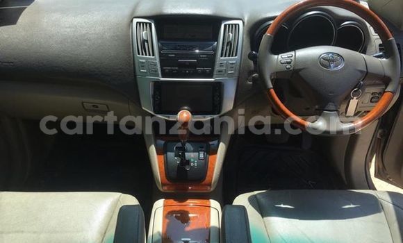 Nunua Ilio tumika Toyota Harrier Beige Gari ndani ya Dar es Salaam nchini Dar es Salaam Nunua Ilio tumika Toyota Harrier Beige Gari ndani ya Dar es Salaam nchini Dar es Salaam