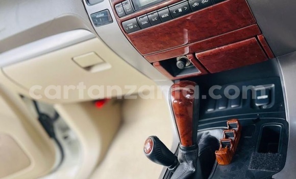 Buy Import Toyota Land Cruiser Prado White Car in Dar es Salaam in Dar es Salaam Buy Import Toyota Land Cruiser Prado White Car in Dar es Salaam in Dar es Salaam