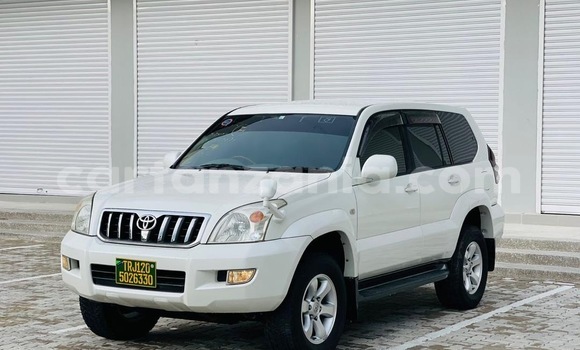 Buy Import Toyota Land Cruiser Prado White Car in Dar es Salaam in Dar es Salaam Buy Import Toyota Land Cruiser Prado White Car in Dar es Salaam in Dar es Salaam