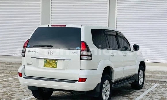 Buy Import Toyota Land Cruiser Prado White Car in Dar es Salaam in Dar es Salaam Buy Import Toyota Land Cruiser Prado White Car in Dar es Salaam in Dar es Salaam