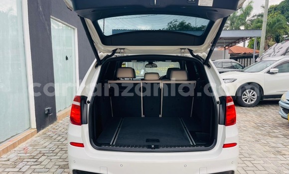Buy Import BMW X3 White Car in Dar es Salaam in Dar es Salaam Buy Import BMW X3 White Car in Dar es Salaam in Dar es Salaam