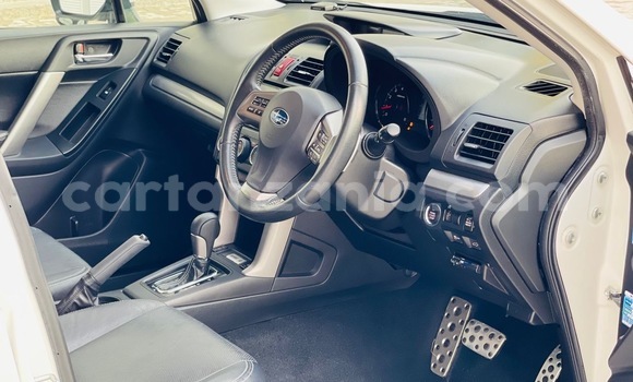 Nunua Imported Subaru Forester Nyeupe Gari ndani ya Dar es Salaam nchini Dar es Salaam Nunua Imported Subaru Forester Nyeupe Gari ndani ya Dar es Salaam nchini Dar es Salaam