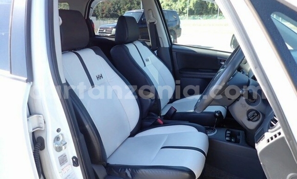 Buy Import Suzuki SX4 White Car in Dar es Salaam in Dar es Salaam Buy Import Suzuki SX4 White Car in Dar es Salaam in Dar es Salaam