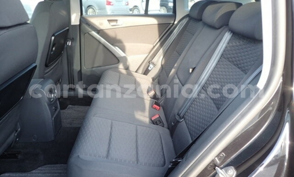 Nunua Imported Volkswagen Tiguan Nyeusi Gari ndani ya Dar es Salaam nchini Dar es Salaam Nunua Imported Volkswagen Tiguan Nyeusi Gari ndani ya Dar es Salaam nchini Dar es Salaam