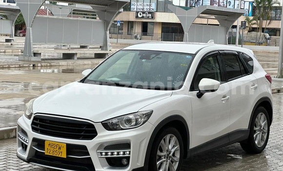 Nunua Imported Mazda CX-5 Nyeupe Gari ndani ya Dar es Salaam nchini Dar es Salaam Nunua Imported Mazda CX-5 Nyeupe Gari ndani ya Dar es Salaam nchini Dar es Salaam