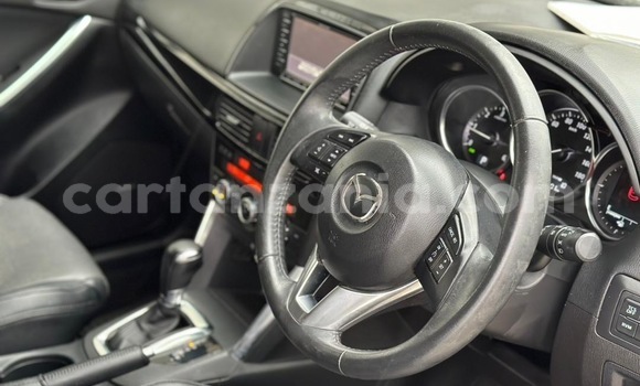 Nunua Imported Mazda CX-5 Nyeupe Gari ndani ya Dar es Salaam nchini Dar es Salaam Nunua Imported Mazda CX-5 Nyeupe Gari ndani ya Dar es Salaam nchini Dar es Salaam