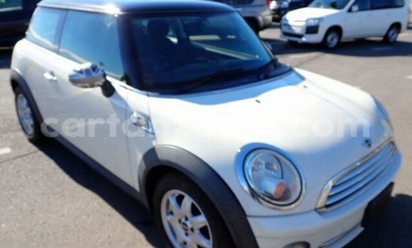 Buy Import Mini Cooper White Car in Dar es Salaam in Dar es Salaam Buy Import Mini Cooper White Car in Dar es Salaam in Dar es Salaam