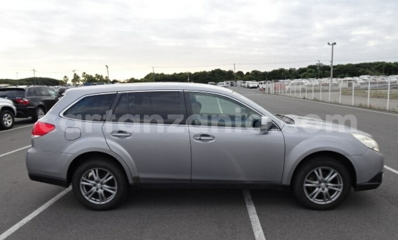 Nunua Imported Subaru Outback Fedha Gari ndani ya Dar es Salaam nchini Dar es Salaam Nunua Imported Subaru Outback Fedha Gari ndani ya Dar es Salaam nchini Dar es Salaam