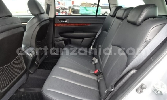 Nunua Imported Subaru Outback Fedha Gari ndani ya Dar es Salaam nchini Dar es Salaam Nunua Imported Subaru Outback Fedha Gari ndani ya Dar es Salaam nchini Dar es Salaam