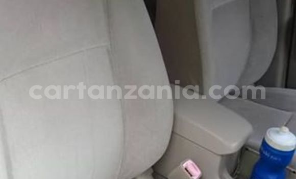 Buy Used Toyota Corolla White Car in Dar es Salaam in Dar es Salaam Buy Used Toyota Corolla White Car in Dar es Salaam in Dar es Salaam