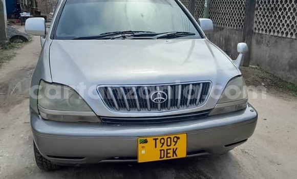 Nunua Ilio tumika Toyota Harrier Nyingine Gari ndani ya Buhigwe nchini Kigoma