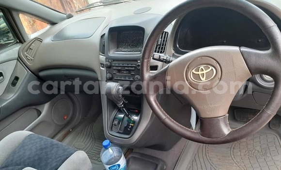 Nunua Ilio tumika Toyota Harrier Nyingine Gari ndani ya Buhigwe nchini Kigoma Nunua Ilio tumika Toyota Harrier Nyingine Gari ndani ya Buhigwe nchini Kigoma