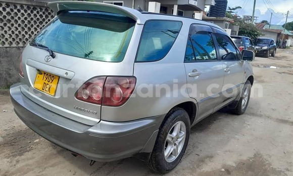 Nunua Ilio tumika Toyota Harrier Nyingine Gari ndani ya Buhigwe nchini Kigoma Nunua Ilio tumika Toyota Harrier Nyingine Gari ndani ya Buhigwe nchini Kigoma