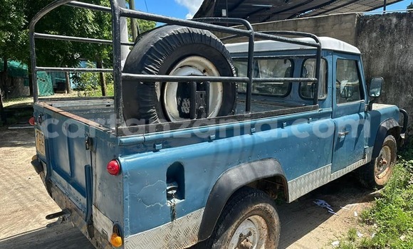 Nunua Ilio tumika Land Rover Defender Nyingine Gari ndani ya Biharamulo nchini Kagera Nunua Ilio tumika Land Rover Defender Nyingine Gari ndani ya Biharamulo nchini Kagera
