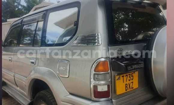 Nunua Ilio tumika Toyota Prado Nyingine Gari ndani ya Bariadi nchini Simiyu Nunua Ilio tumika Toyota Prado Nyingine Gari ndani ya Bariadi nchini Simiyu