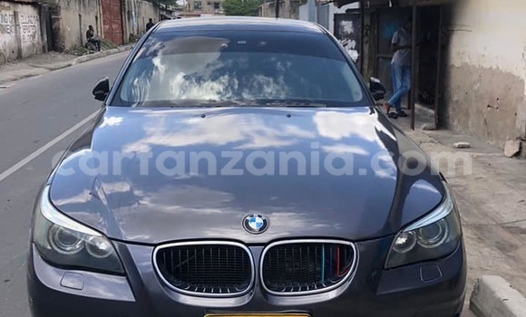 Nunua Ilio tumika BMW 5–Series Nyeusi Gari ndani ya Bariadi nchini Simiyu Nunua Ilio tumika BMW 5–Series Nyeusi Gari ndani ya Bariadi nchini Simiyu
