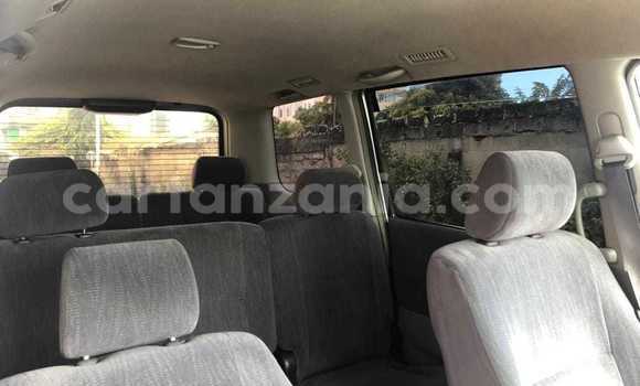 Nunua Ilio tumika Toyota Noah Nyingine Gari ndani ya Bariadi nchini Simiyu Nunua Ilio tumika Toyota Noah Nyingine Gari ndani ya Bariadi nchini Simiyu