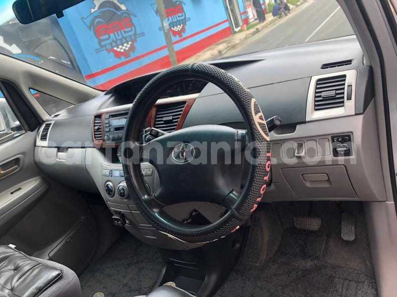 Big with watermark toyota noah simiyu bariadi 20003