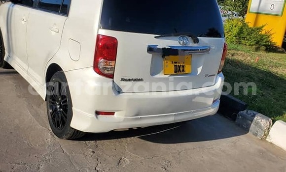 Nunua Ilio tumika Toyota Corolla Rumion Nyeupe Gari ndani ya Bariadi nchini Simiyu Nunua Ilio tumika Toyota Corolla Rumion Nyeupe Gari ndani ya Bariadi nchini Simiyu