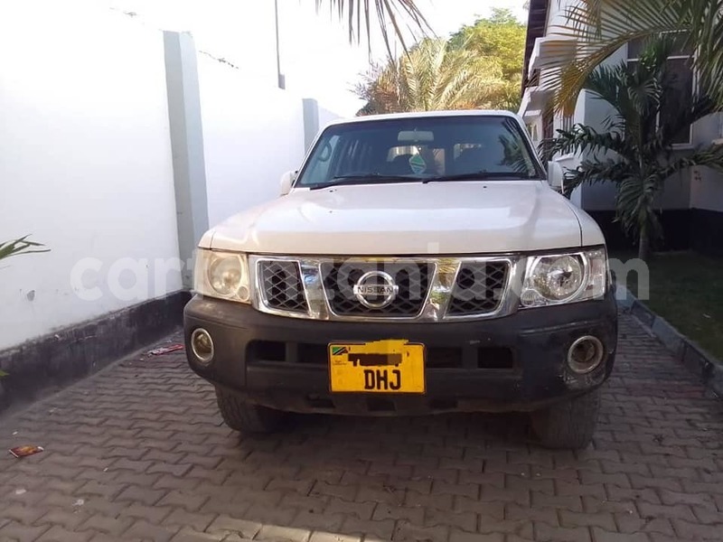 Big with watermark nissan patrol kigoma buhigwe 20009