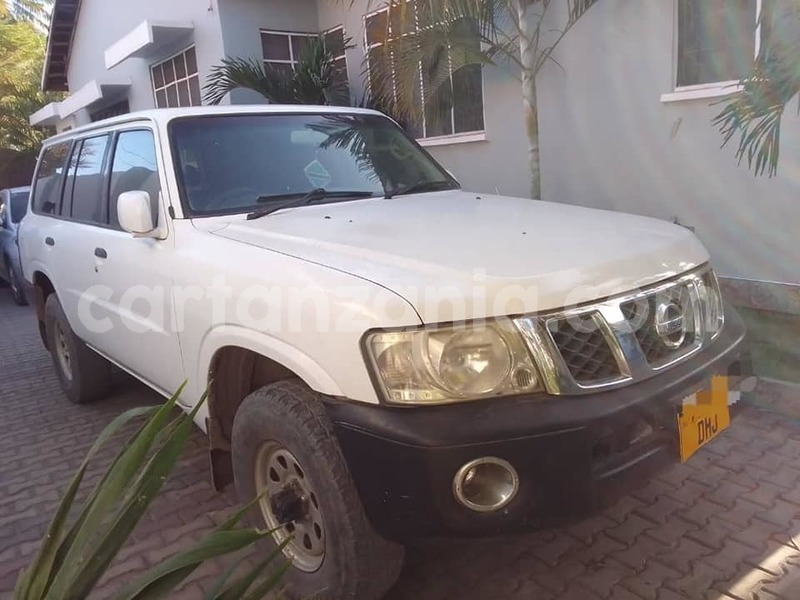 Big with watermark nissan patrol kigoma buhigwe 20009