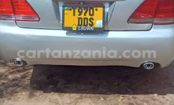 Nunua Ilio tumika Toyota Crown Nyingine Gari ndani ya Biharamulo nchini Kagera Nunua Ilio tumika Toyota Crown Nyingine Gari ndani ya Biharamulo nchini Kagera