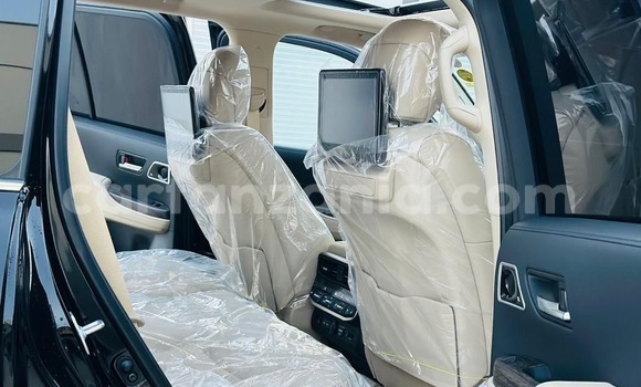 Nunua Imported Toyota Land Cruiser Nyeusi Gari ndani ya Dar es Salaam nchini Dar es Salaam Nunua Imported Toyota Land Cruiser Nyeusi Gari ndani ya Dar es Salaam nchini Dar es Salaam