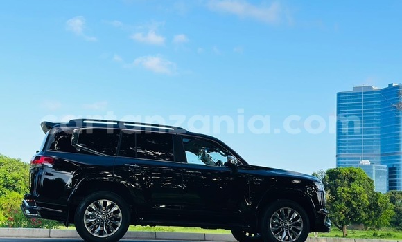 Nunua Imported Toyota Land Cruiser Nyeusi Gari ndani ya Dar es Salaam nchini Dar es Salaam Nunua Imported Toyota Land Cruiser Nyeusi Gari ndani ya Dar es Salaam nchini Dar es Salaam