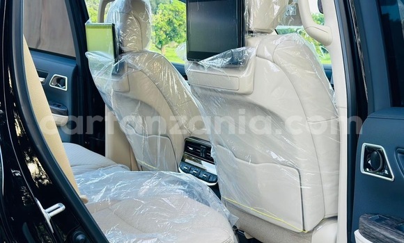 Nunua Imported Toyota Land Cruiser Nyeusi Gari ndani ya Dar es Salaam nchini Dar es Salaam Nunua Imported Toyota Land Cruiser Nyeusi Gari ndani ya Dar es Salaam nchini Dar es Salaam