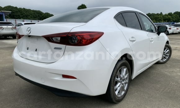 Nunua Imported Mazda Axela Nyeupe Gari ndani ya Dar es Salaam nchini Dar es Salaam Nunua Imported Mazda Axela Nyeupe Gari ndani ya Dar es Salaam nchini Dar es Salaam
