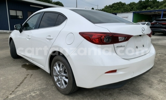 Nunua Imported Mazda Axela Nyeupe Gari ndani ya Dar es Salaam nchini Dar es Salaam Nunua Imported Mazda Axela Nyeupe Gari ndani ya Dar es Salaam nchini Dar es Salaam