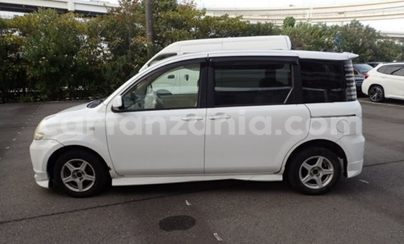 Buy Import Toyota Sienta Other Car in Dar es Salaam in Dar es Salaam Buy Import Toyota Sienta Other Car in Dar es Salaam in Dar es Salaam