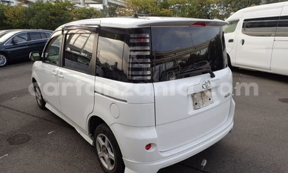 Buy Import Toyota Sienta Other Car in Dar es Salaam in Dar es Salaam Buy Import Toyota Sienta Other Car in Dar es Salaam in Dar es Salaam