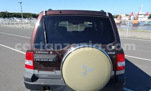 Nunua Imported Mitsubishi Pajero iO Brown Gari ndani ya Dar es Salaam nchini Dar es Salaam Nunua Imported Mitsubishi Pajero iO Brown Gari ndani ya Dar es Salaam nchini Dar es Salaam