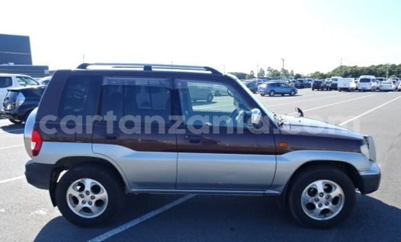 Nunua Imported Mitsubishi Pajero iO Brown Gari ndani ya Dar es Salaam nchini Dar es Salaam Nunua Imported Mitsubishi Pajero iO Brown Gari ndani ya Dar es Salaam nchini Dar es Salaam