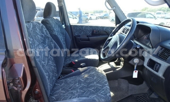 Nunua Imported Mitsubishi Pajero iO Brown Gari ndani ya Dar es Salaam nchini Dar es Salaam Nunua Imported Mitsubishi Pajero iO Brown Gari ndani ya Dar es Salaam nchini Dar es Salaam